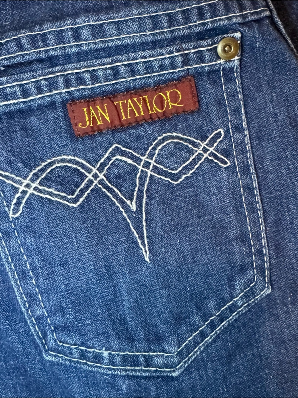Jan Taylor Embroidered Denim Jeans - Blue Size 10 (pair 6)